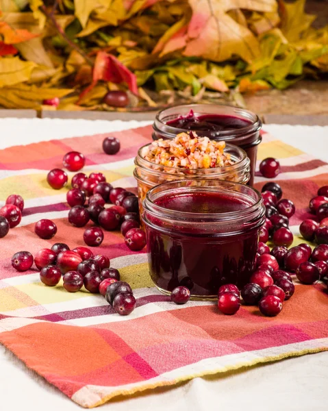 Cranberry sauce with cranberries and apple relish — Stock Photo, Image