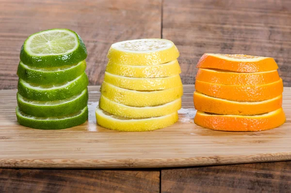 Lemon, lime and orange slices — Stock Photo, Image