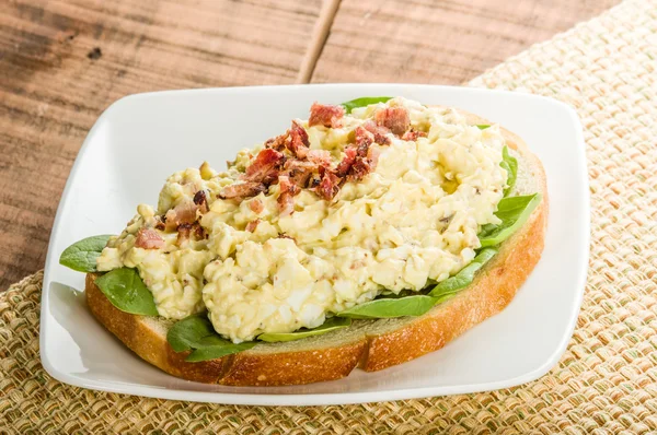 Egg salad sandwhich on a white plate — Stock Photo, Image