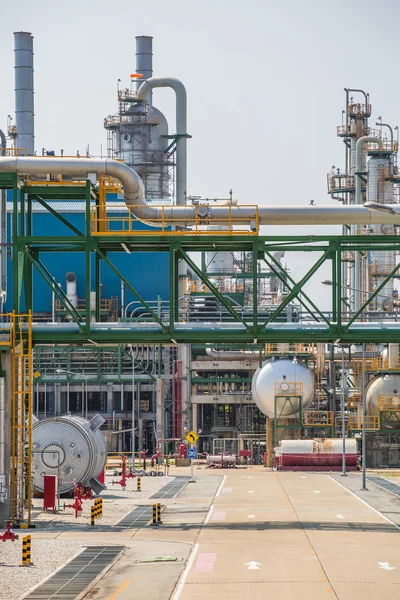 Process area of oil refinery plant — Stock Photo, Image