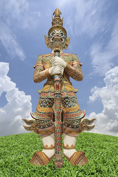 Giant statue — Stock Photo, Image