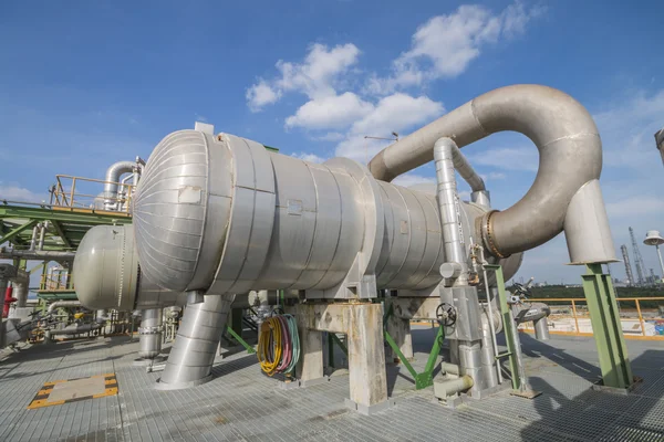 Intercambiador de calor en planta de refinería — Foto de Stock
