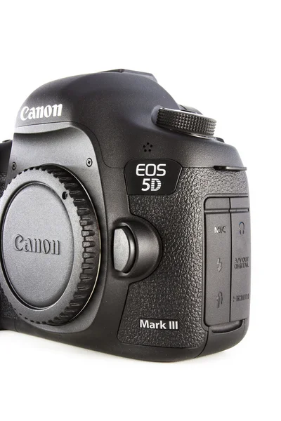 Câmera digital DSLR de uma EOS Canon 5D Mark III, somente para uso editorial — Fotografia de Stock