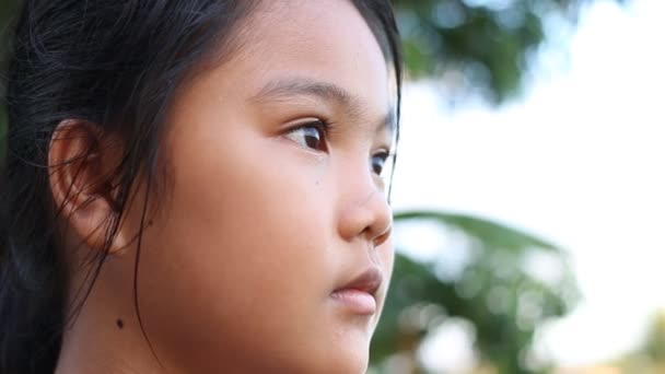 Headshot de asiatique adolescent dame — Video