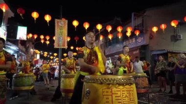 24 sezon boyunca davulcuların eylemi.