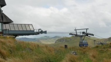 Port Hill 'in tepesindeki Gondol İstasyonu..