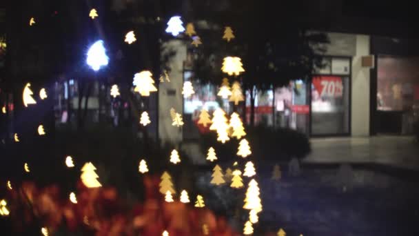 Centro Comercial Vacío Borroso Durante Navidad Aunque Ofrecen Debido Pandemia — Vídeos de Stock