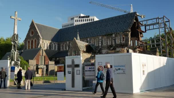 Terremoto de Christchurch destruiu a estrutura da Igreja Catedral restante. — Vídeo de Stock
