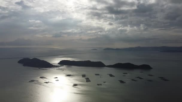 Powietrze Pochyla Się Dół Pulau Aman Island Tłem Penang Drugi — Wideo stockowe