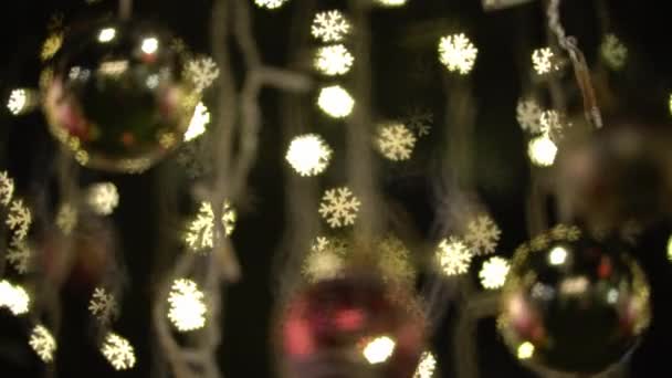 Slowly Move Snowflake Bokeh Christmas Ball Ornament — Vídeos de Stock