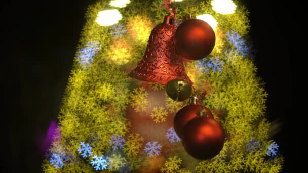 Выбрать Фокус Рождественский Мяч Колокольчик Снежинкой Bokeh Фон — стоковое видео
