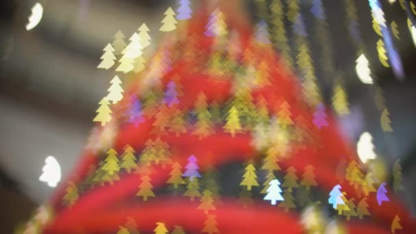 Blurry Christmas Tree Shape Lighting Mall — Vídeos de Stock