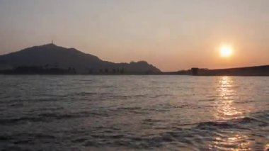 Mengkuang Barajı, Bukit Mertajam Gölü üzerinde gün batımı