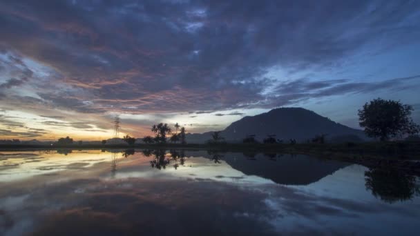 Timelapse Prachtige Zonsopgang Boven Bukit Mertajam Heuvel — Stockvideo