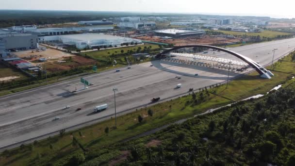 Plaza Tol Bandar Cassia να εισέλθουν Penang Δεύτερη Γέφυρα το βράδυ. — Αρχείο Βίντεο