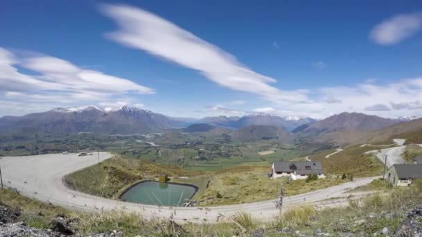 Timelapse Estrada Sinuosa Para Área Esqui Coronet Peak — Vídeo de Stock