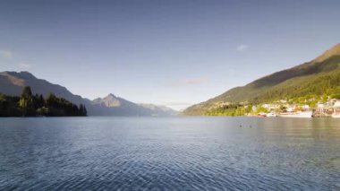 Timelapse Gölü Wakatipu, Queenstown, sabah.