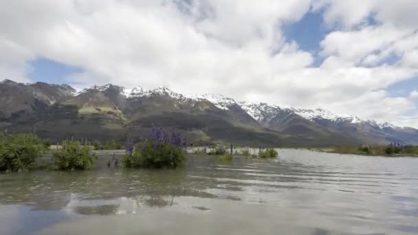 Timelapse Glenorcy landscape with visitors. — Stock Video