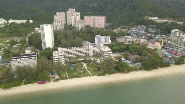 Aerial View Beach Batu Ferringhi — kuvapankkivideo