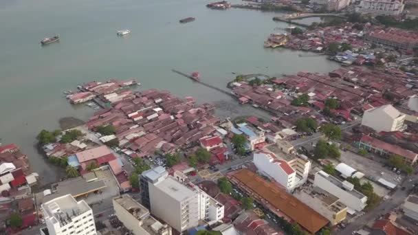 Vista Aérea Penang Tradicional Stilt Casa Madera Embarcadero Clan — Vídeo de stock