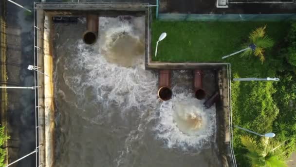 空中视图泵房用来控制水 以防止洪水 — 图库视频影像