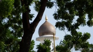 Mescid Kaptanı Keling.