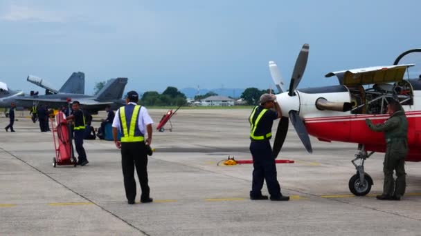 マレーシア ペナン州バターワース2018年9月8日 Pilatus Turbo Trainer Airs Pangkalan Udara Butterworth Tudm — ストック動画