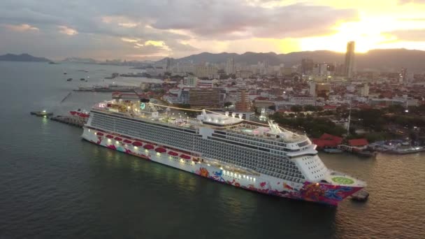 Georgetown Penang Malesia Dicembre 2018 Genting Dream Cruise Durante Magnifico — Video Stock