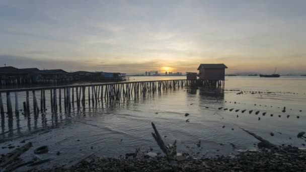Timelapse High Tide Sea Water Cover Wooden Ship Wreck Day — Stock videók