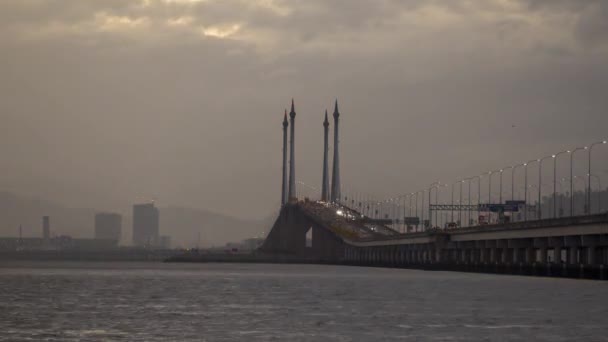 Вранішня Година Руху Транспорту Біля Мосту Пенанг — стокове відео