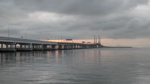 Timelapse Резкое Быстро Движущееся Облако Penang Второй Мост — стоковое видео