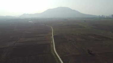 Pirinç tarlasının havadan görünüşü