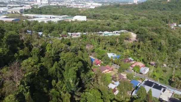 Widok Lotu Ptaka Malays Wsi Pobliżu Dolnej Części Wzgórza — Wideo stockowe
