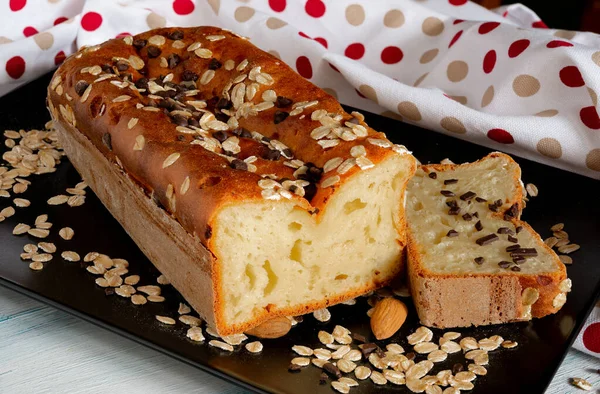 Doce Macio Pão Caseiro Com Aveia Gotas Chocolate — Fotografia de Stock