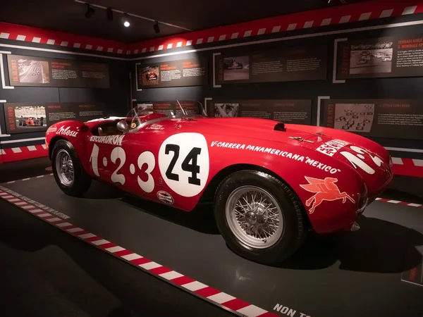 Маранелло Италия Июня 2021 Года Интерьер Музея Ferrari Деталями Ferrari — стоковое фото