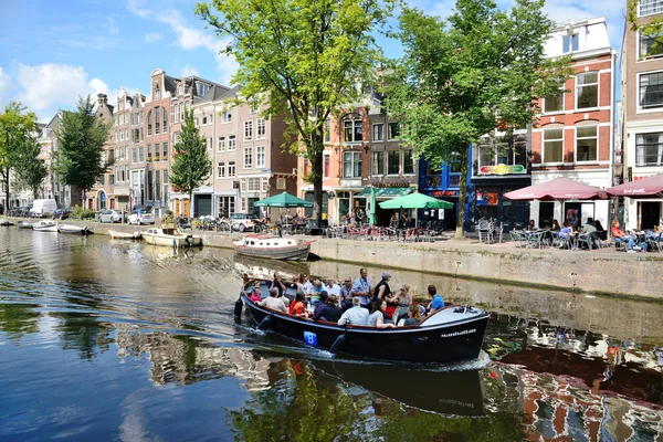 Amsterdam'da turizm — Stok fotoğraf