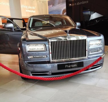 Rolls Royce Phantom