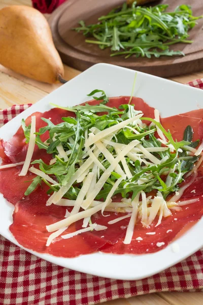 Bresaola voorgerecht — Stockfoto