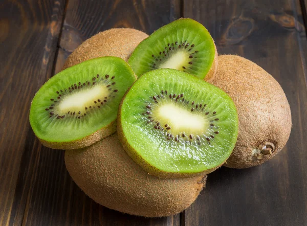 Vers fruit kiwi — Stockfoto