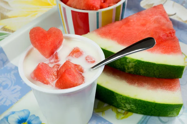 Low-fat plain yogurt creamy watermelon flavor — 图库照片
