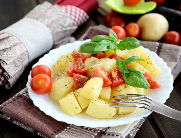 Salada de batatas — Fotografia de Stock