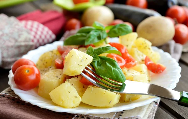 Salada de batatas — Fotografia de Stock