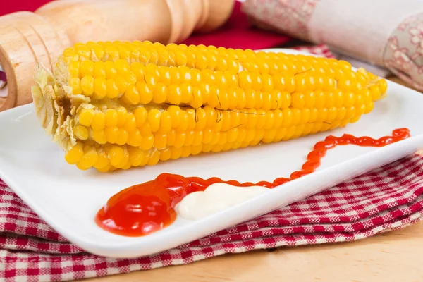 Corn cob boiled — Stock Photo, Image