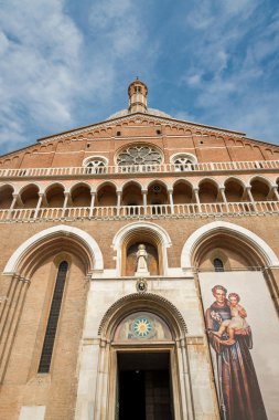 St. Anthony Padua - İtalya içinde Bazilikası