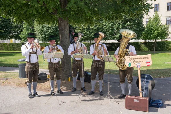 Buskers in Vienna — Stock Photo, Image