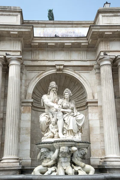 Neptune Fountain- Vienna — 图库照片