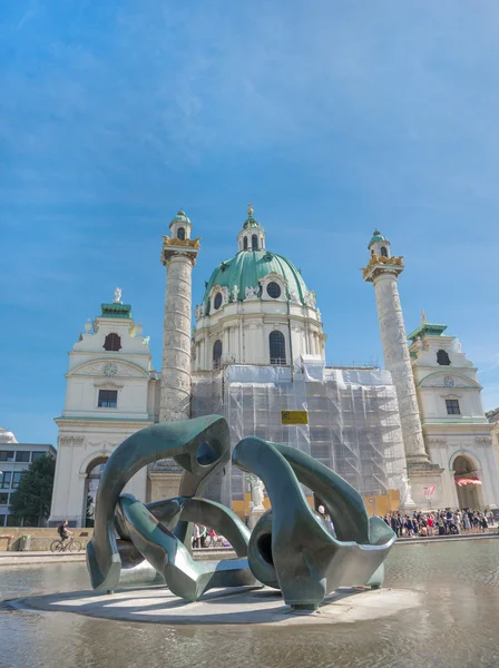 Chiesa di San Carlo Borromeo - Karlskirche - Vienna — Stock Photo, Image