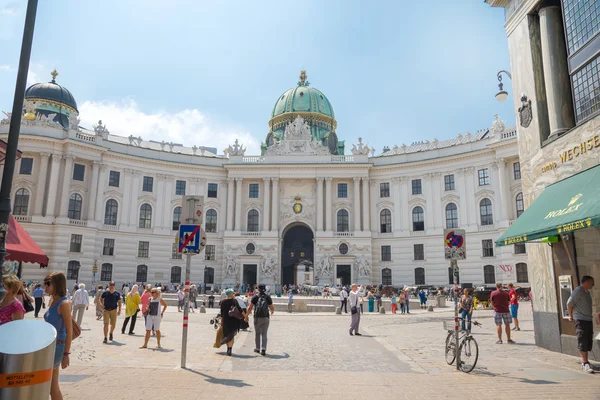 Хофбургский дворец-Вена — стоковое фото