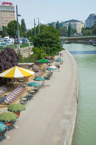 Tuna Nehri - Wien gemilerde — Stok fotoğraf