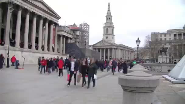 Ludzie timelapse w Trafalgar Square - Londyn - Wielka Brytania — Wideo stockowe